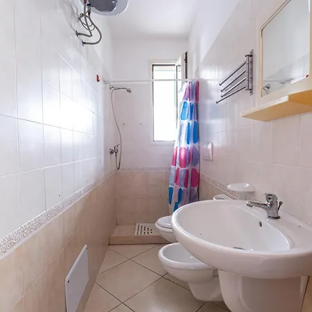 Climatizzato A 50 M Dalla Con Patio Esterno Apartment *