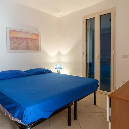 Apartment Climatizzato A 50 M Dalla Con Patio Esterno Torre Mozza